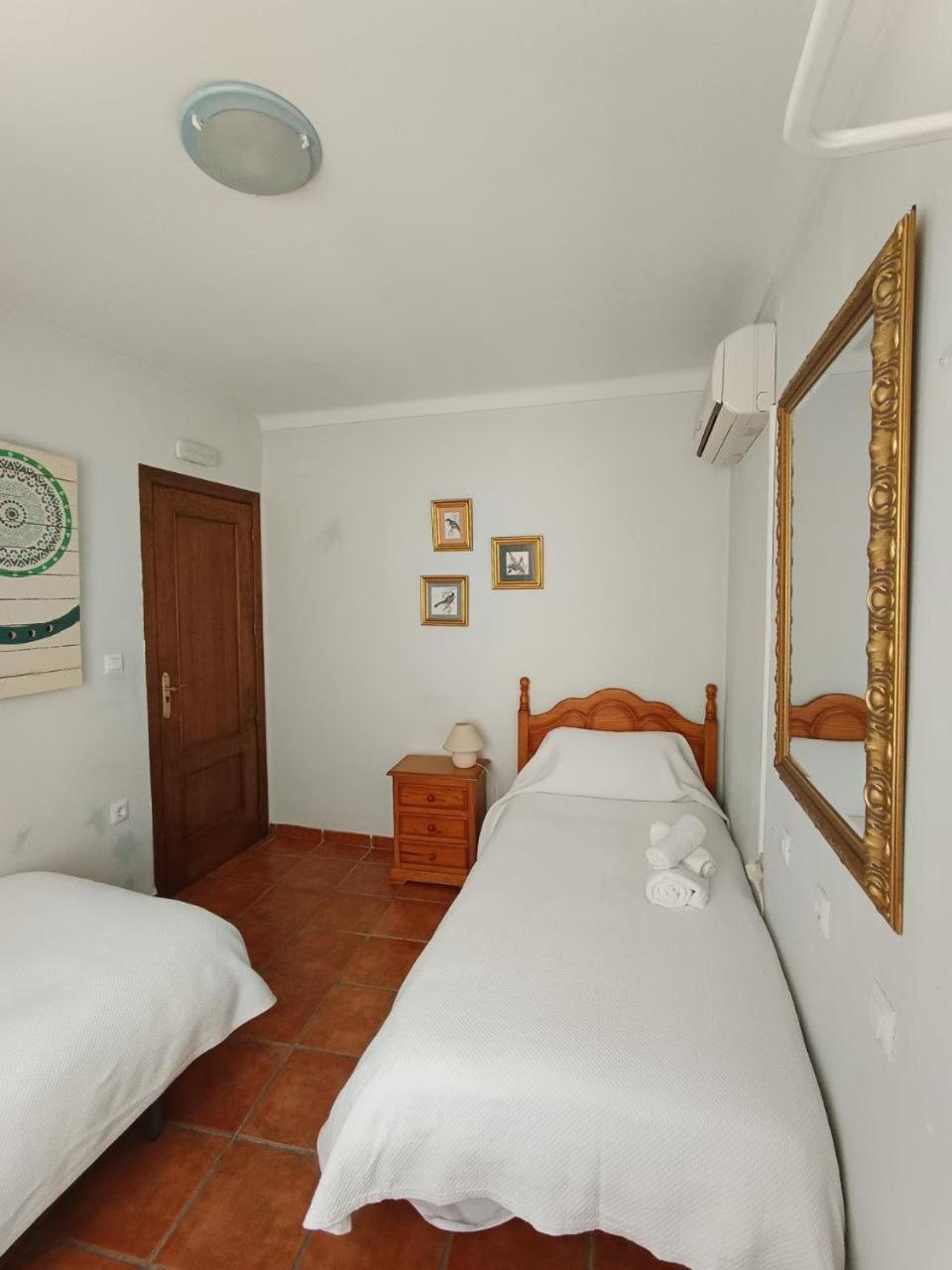 Hostal R-Conecta Cuevas De San Marcos Eksteriør bilde
