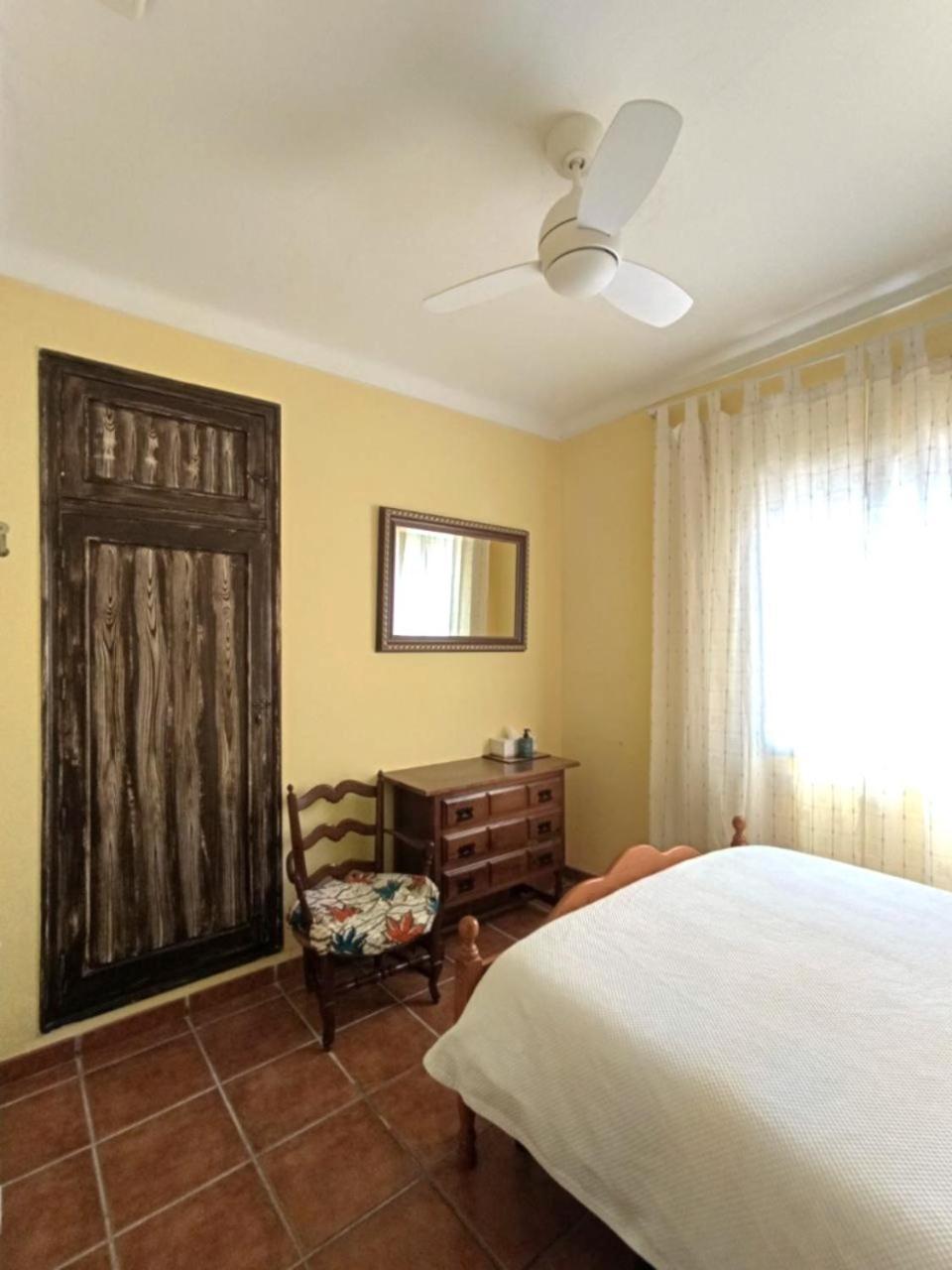 Hostal R-Conecta Cuevas De San Marcos Eksteriør bilde