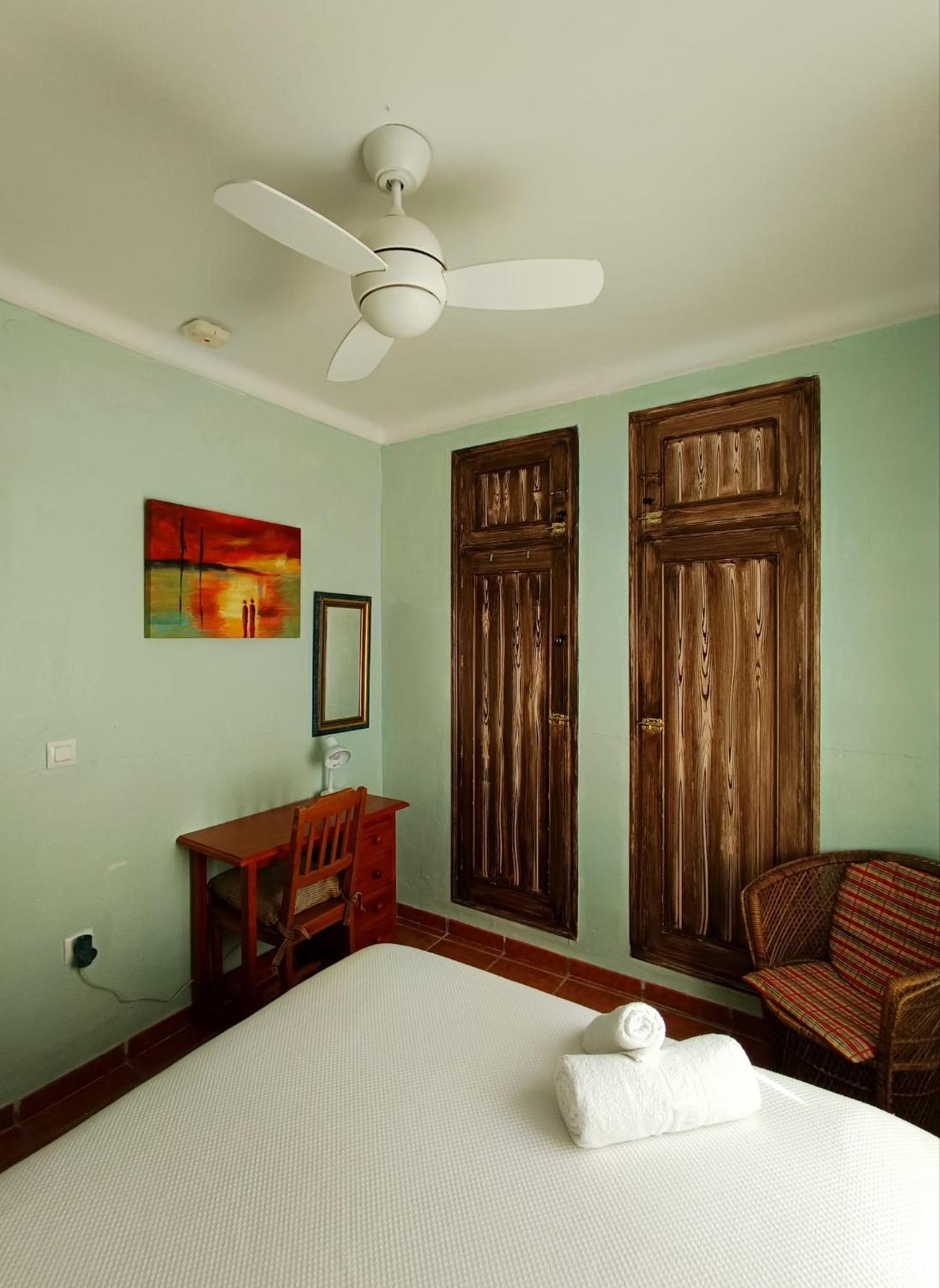 Hostal R-Conecta Cuevas De San Marcos Eksteriør bilde